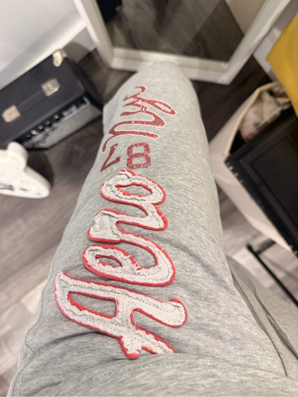 Aeropostale Grey Jeggings with Red Script Applique